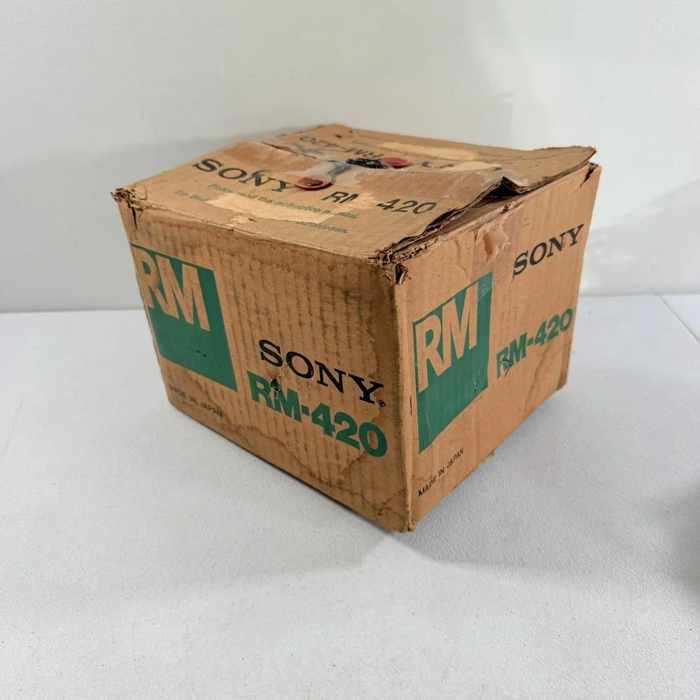 Sony RM-420 U-Matic Remote Control W/ Original Box AS IS‎ UNTESTED